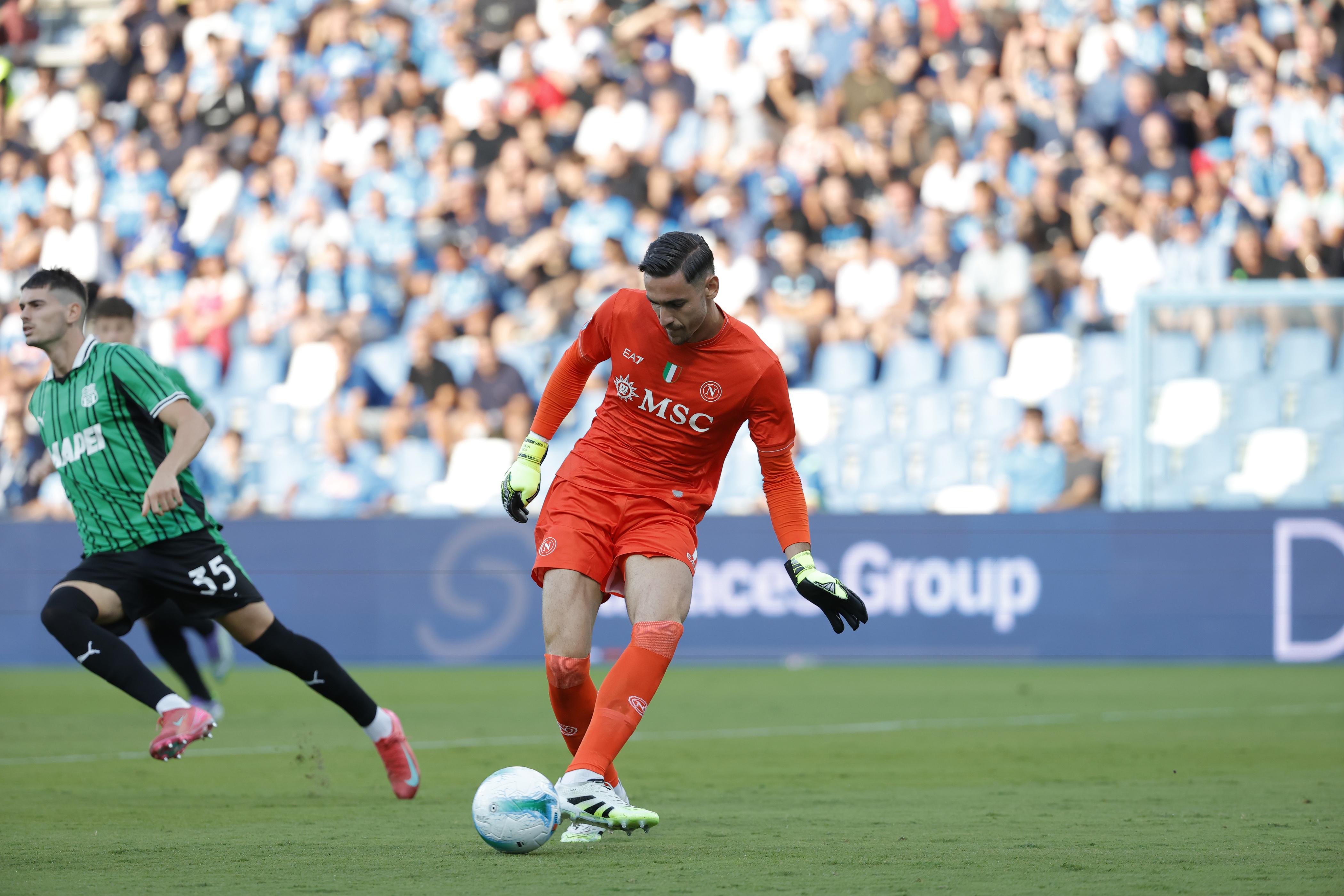 我们必须遵, 我们有这个 我们必须遵, 我们有这个