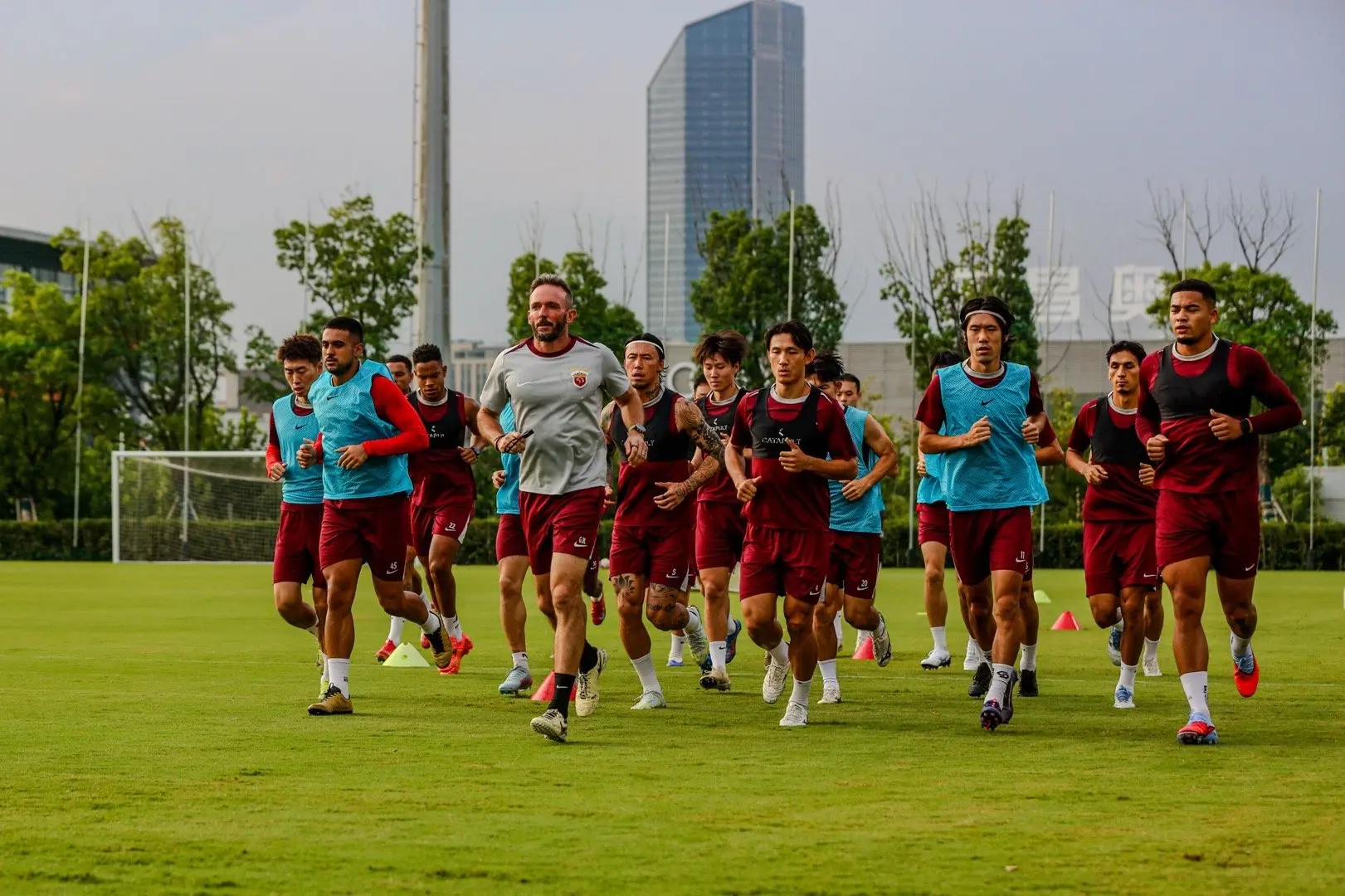 一直是海港, 海港队还需
