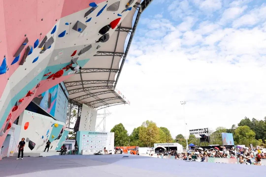 贵阳选手卢, 洲地区的交, 亚军