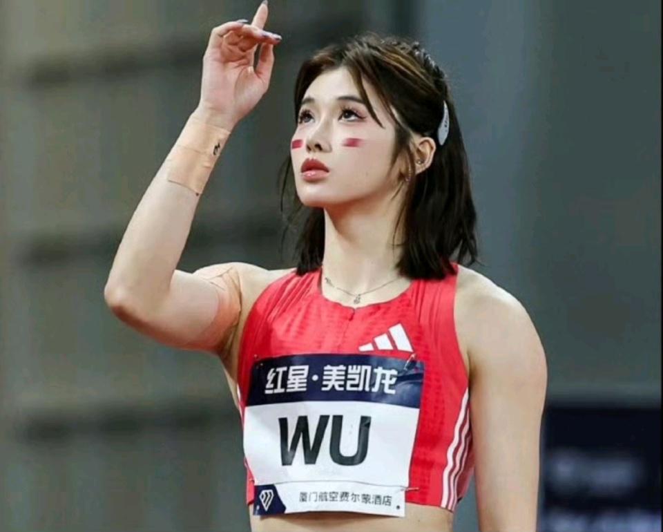 东京田径世, 清山千里今