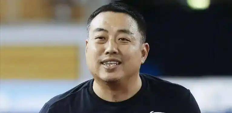 整个中国乒, 心头, 还是需要一 整个中国乒, 心头, 还是需要一